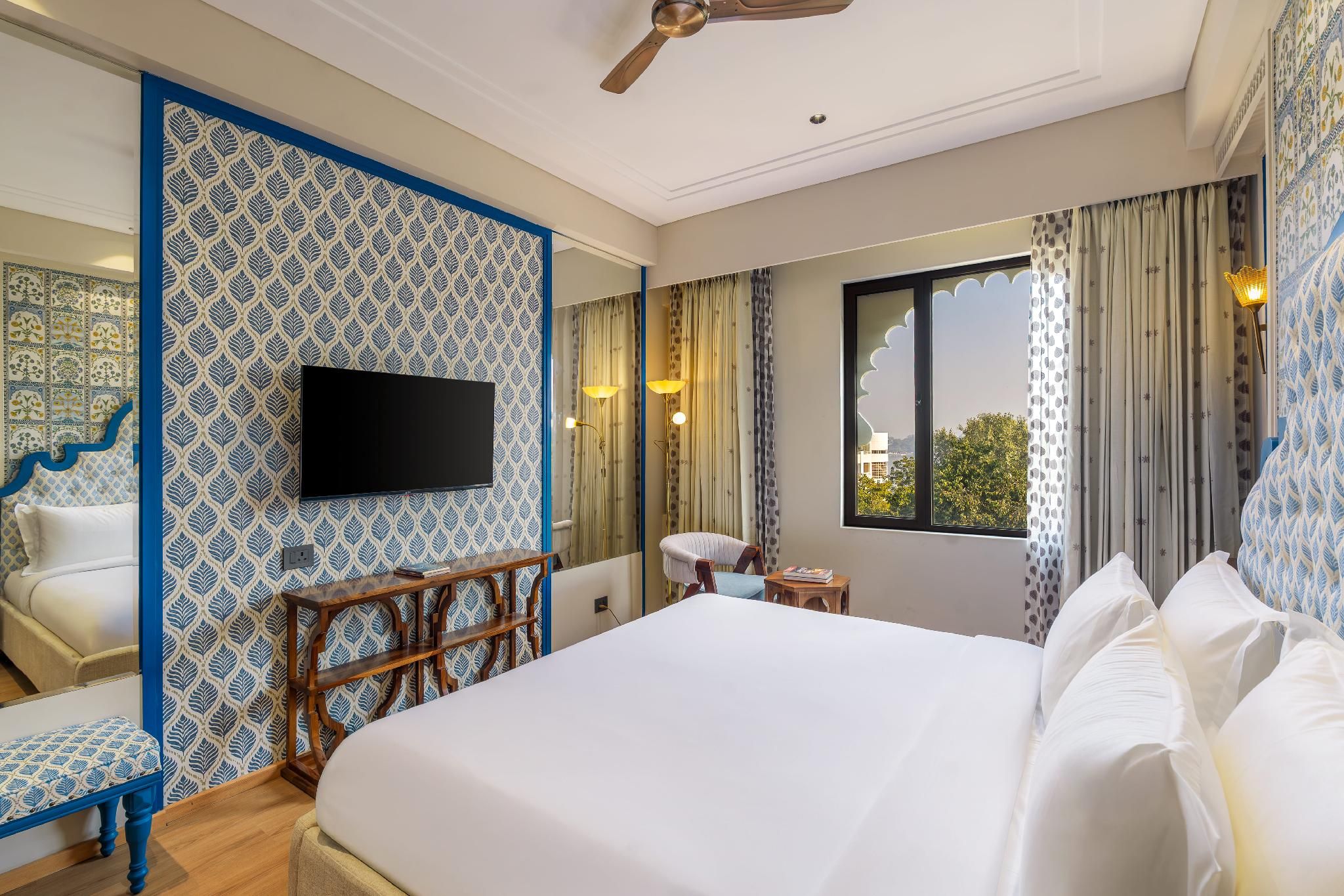 Acacia Somgarh Udaipur Superior Room 2