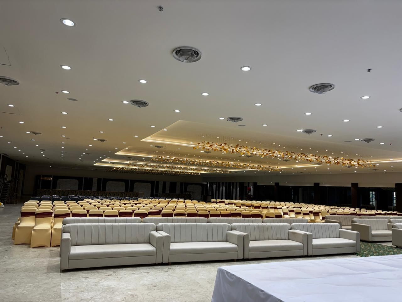 Banquet hall