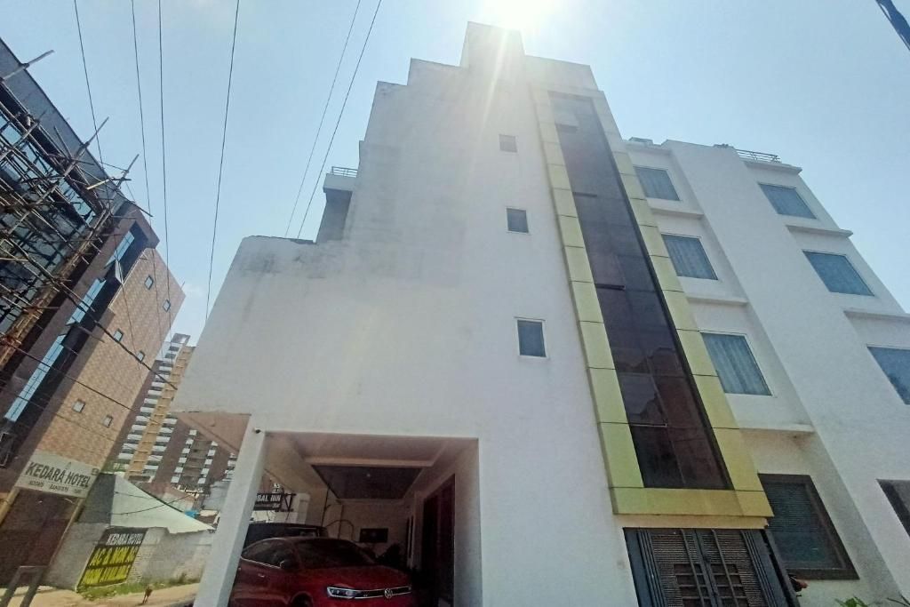 RROOMS Elite Hotel Global Luxury