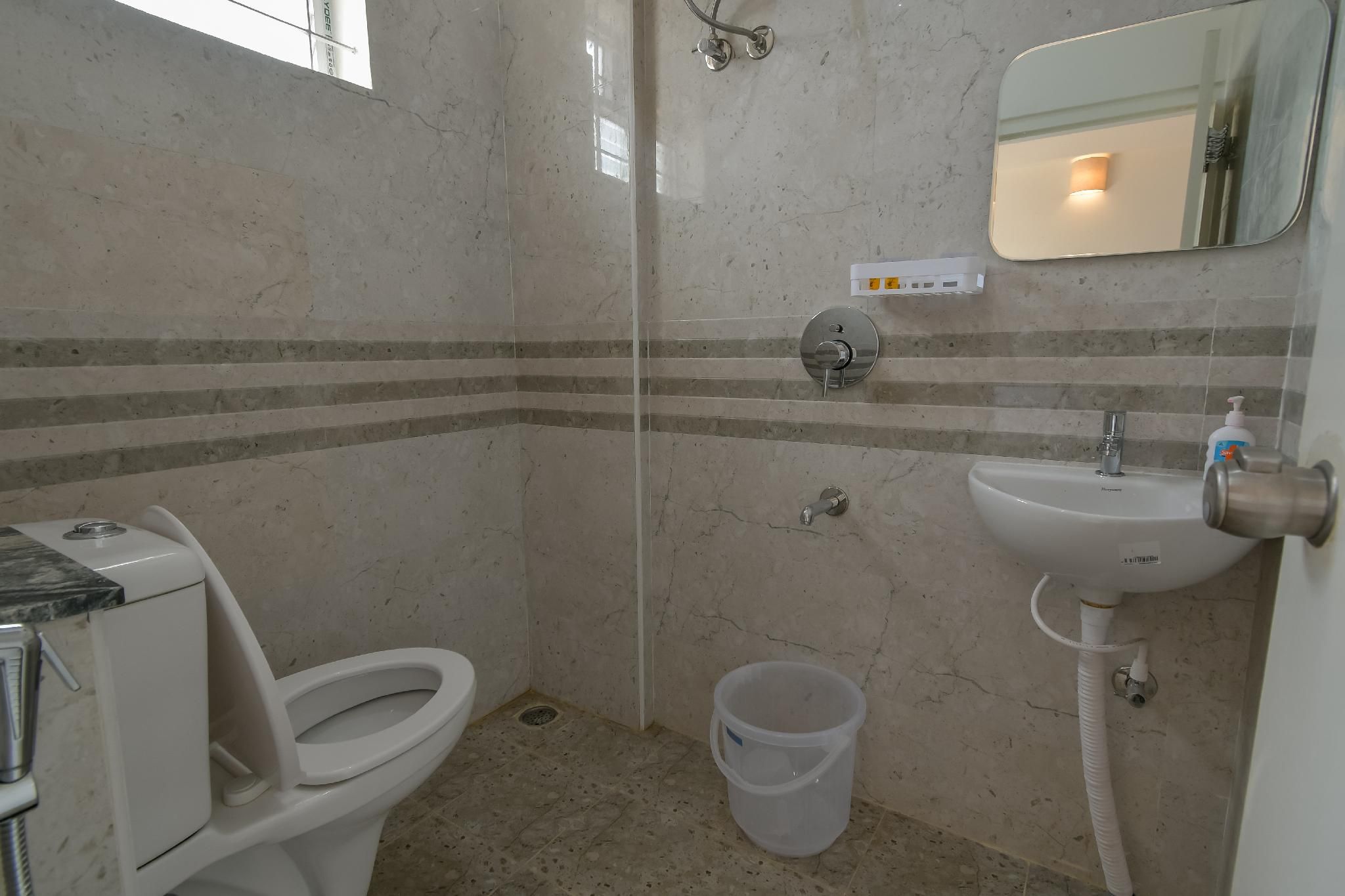 HomeSlice Manor, Premium Apartment in Whitefield Deluxe Apartment