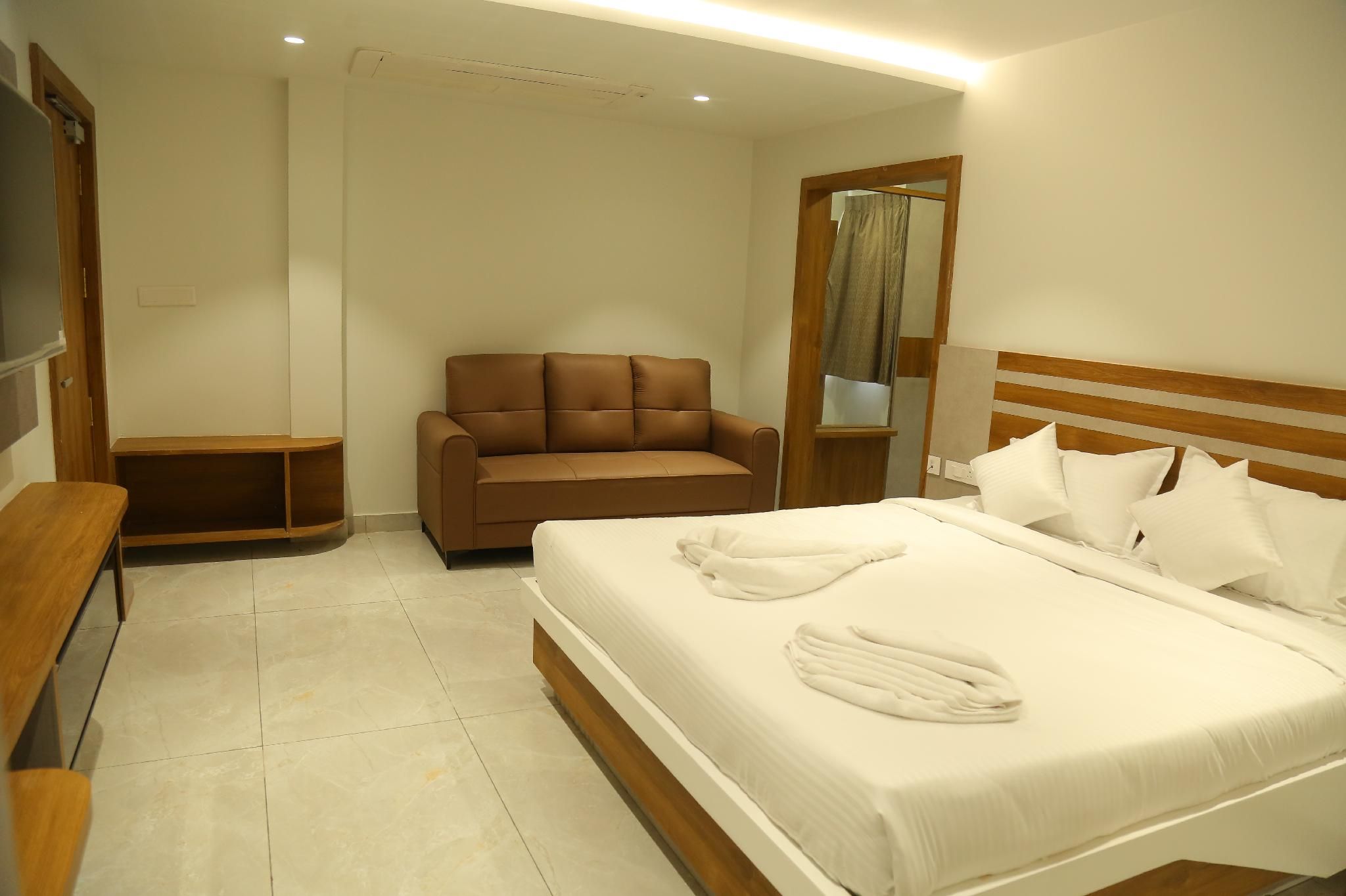 SRIPADAM GRAND Suite 3