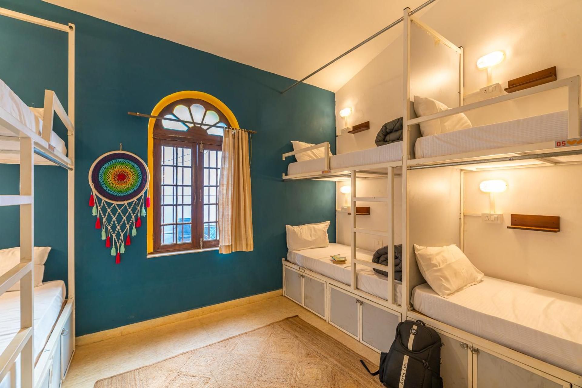 Bed in 6 Bed Mixed Dormitory