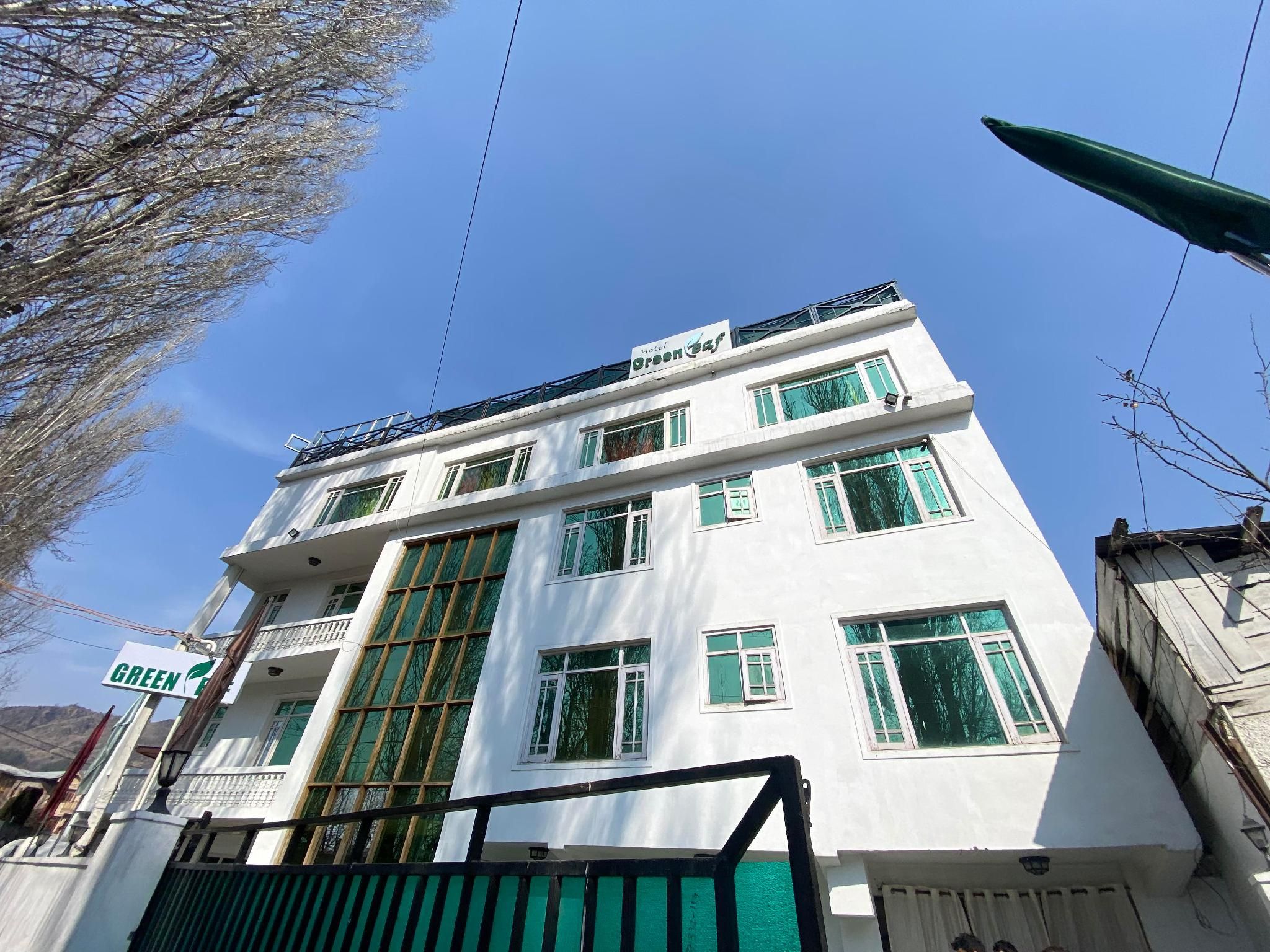 Hotel Green Leaf Srinagar Jammu and Kashmir