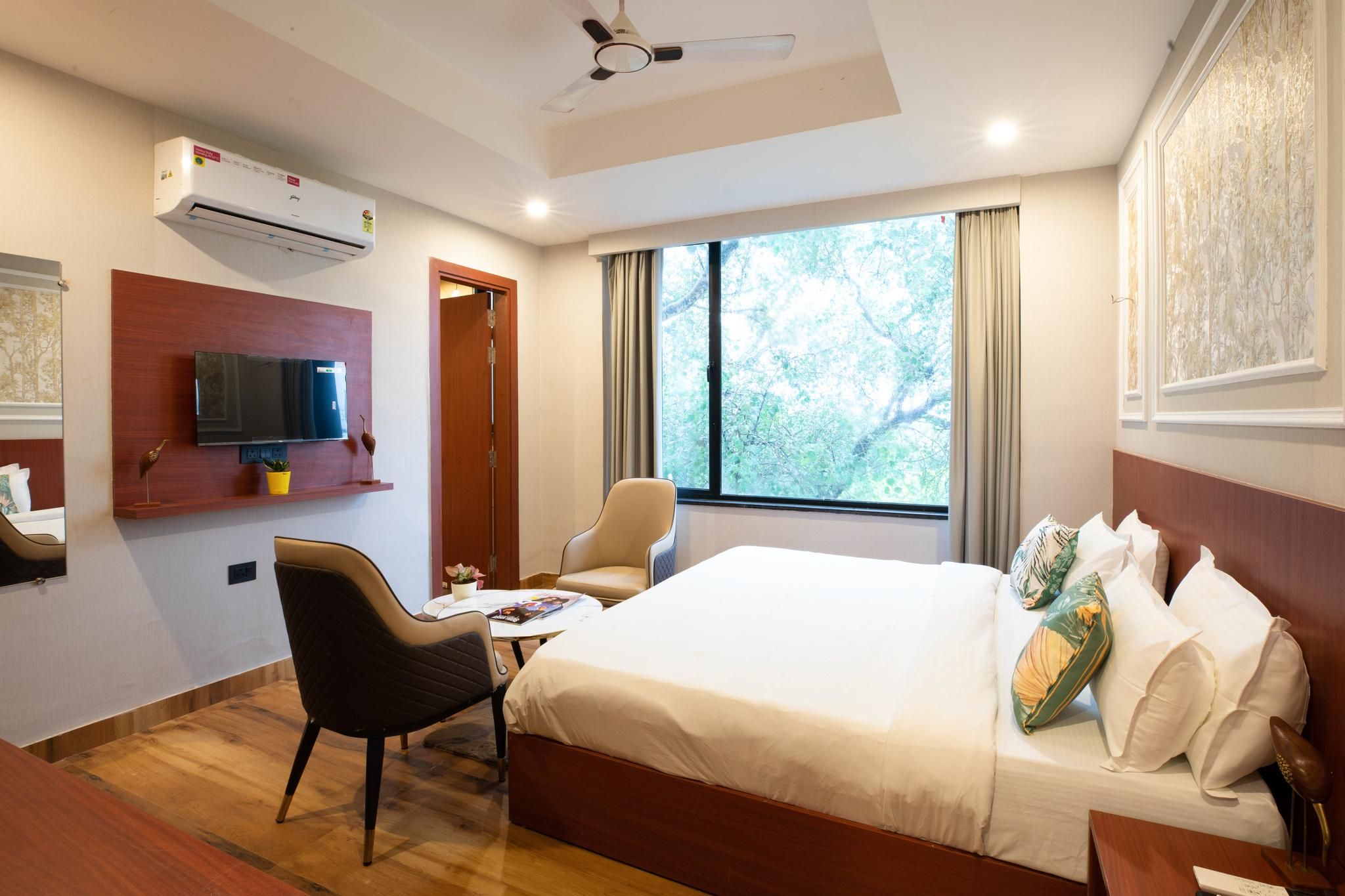 Aarchh Regency Noida Premium 2