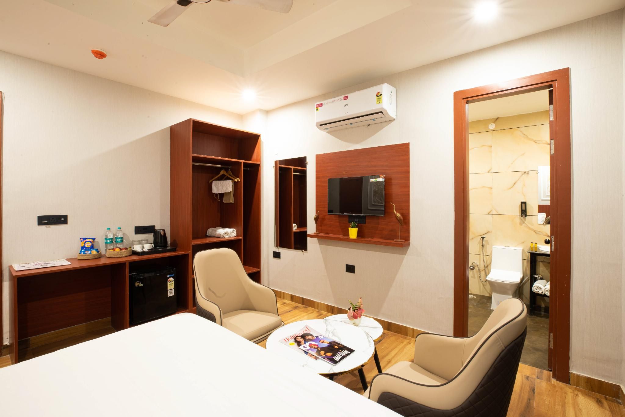 Amenity (Guest room)