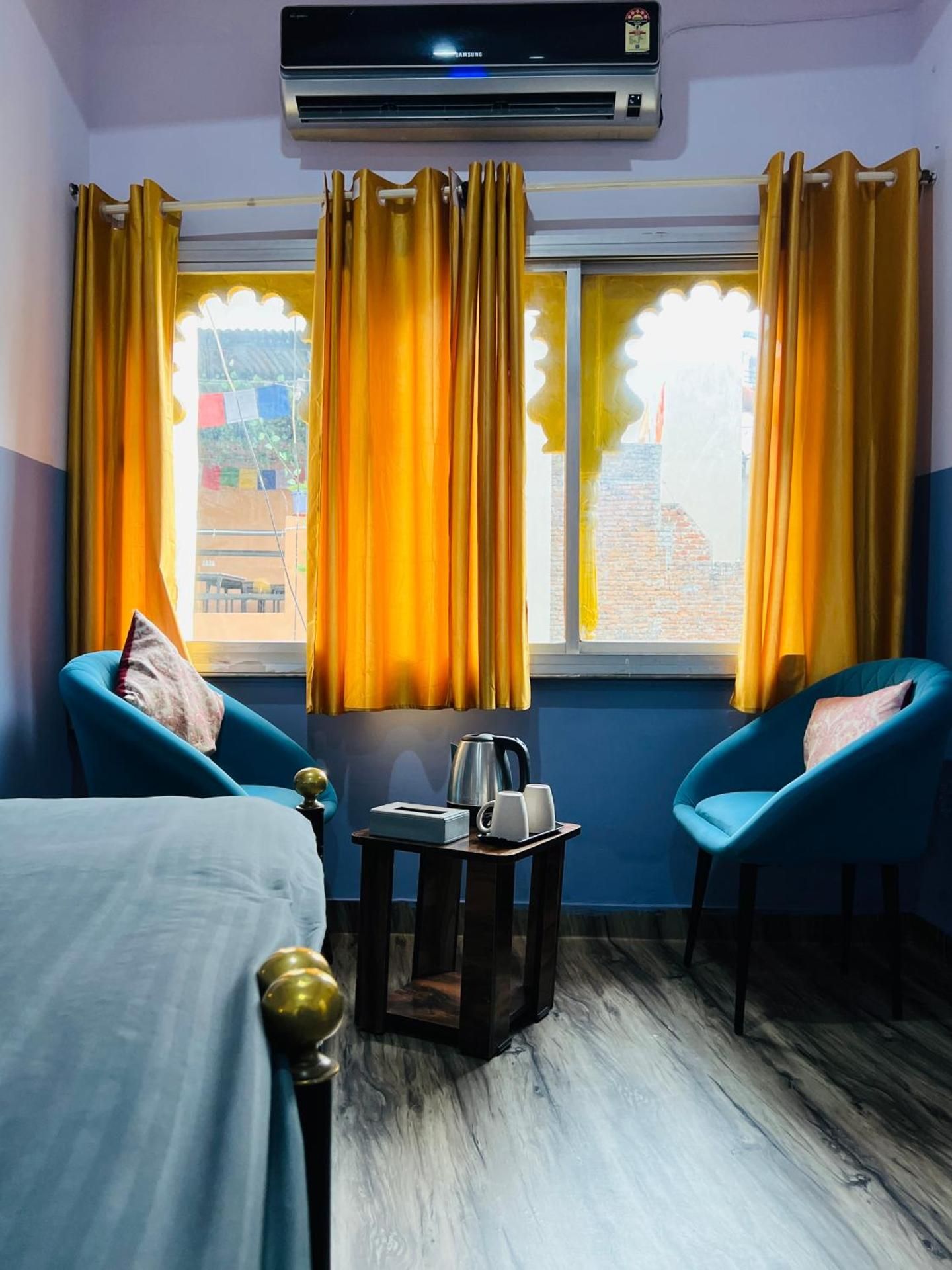 Hype Hostel Udaipur Deluxe Double Room