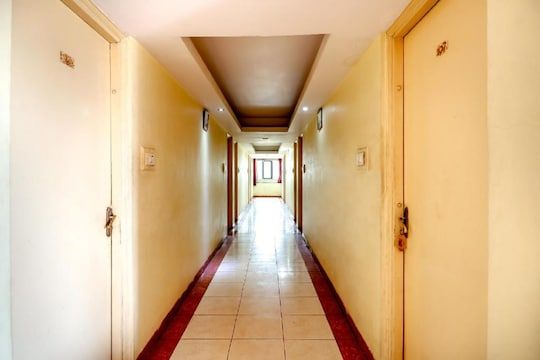 Hotel Tarun Residency