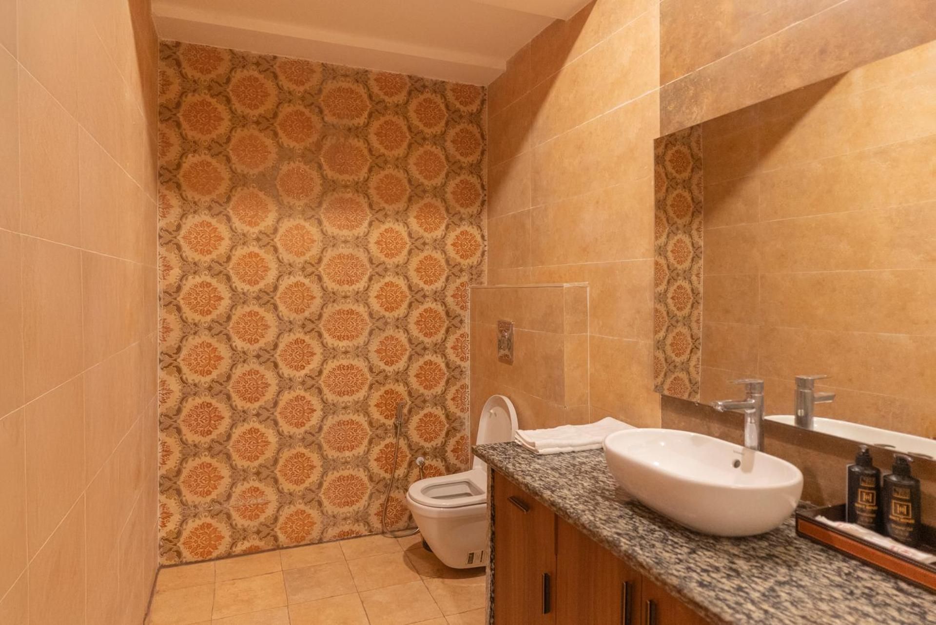 Haut Monde Rajputana Palace Deluxe Room 2