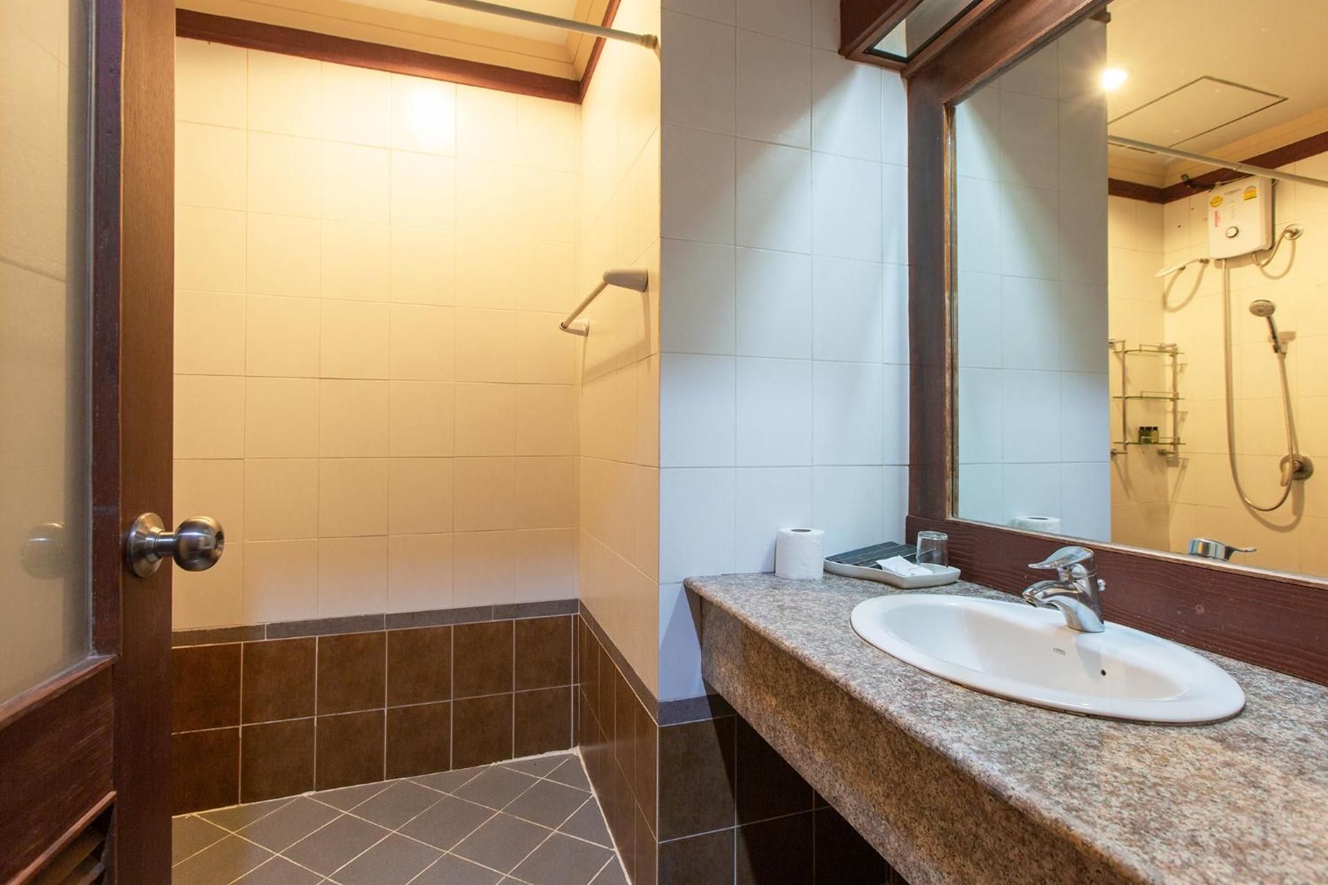 Parntel Khao Yai Superior Double or Twin 3