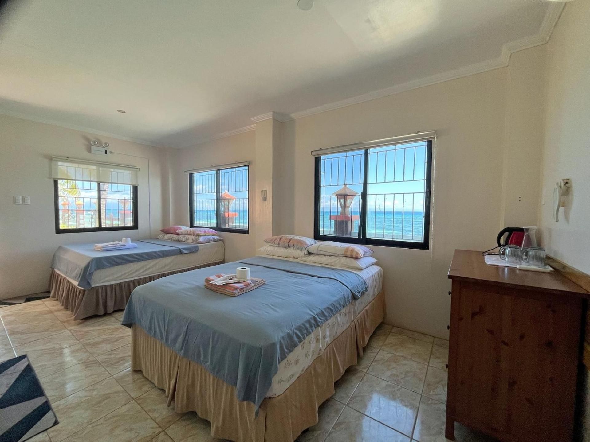 Casaroyal Beachfront Family Room