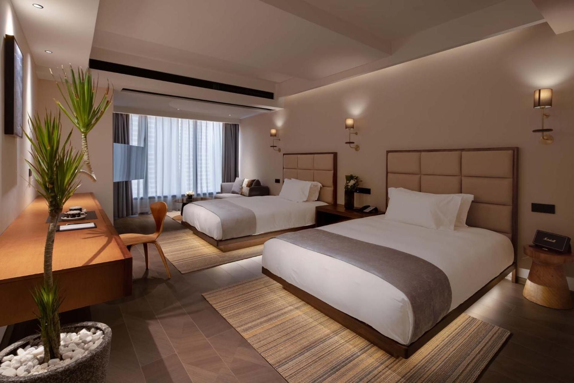 Tianya Wuxi High-altitude Riverview Garden Resort Hotel (Jiefangbei Raffles City Branch) Twin Room with View
