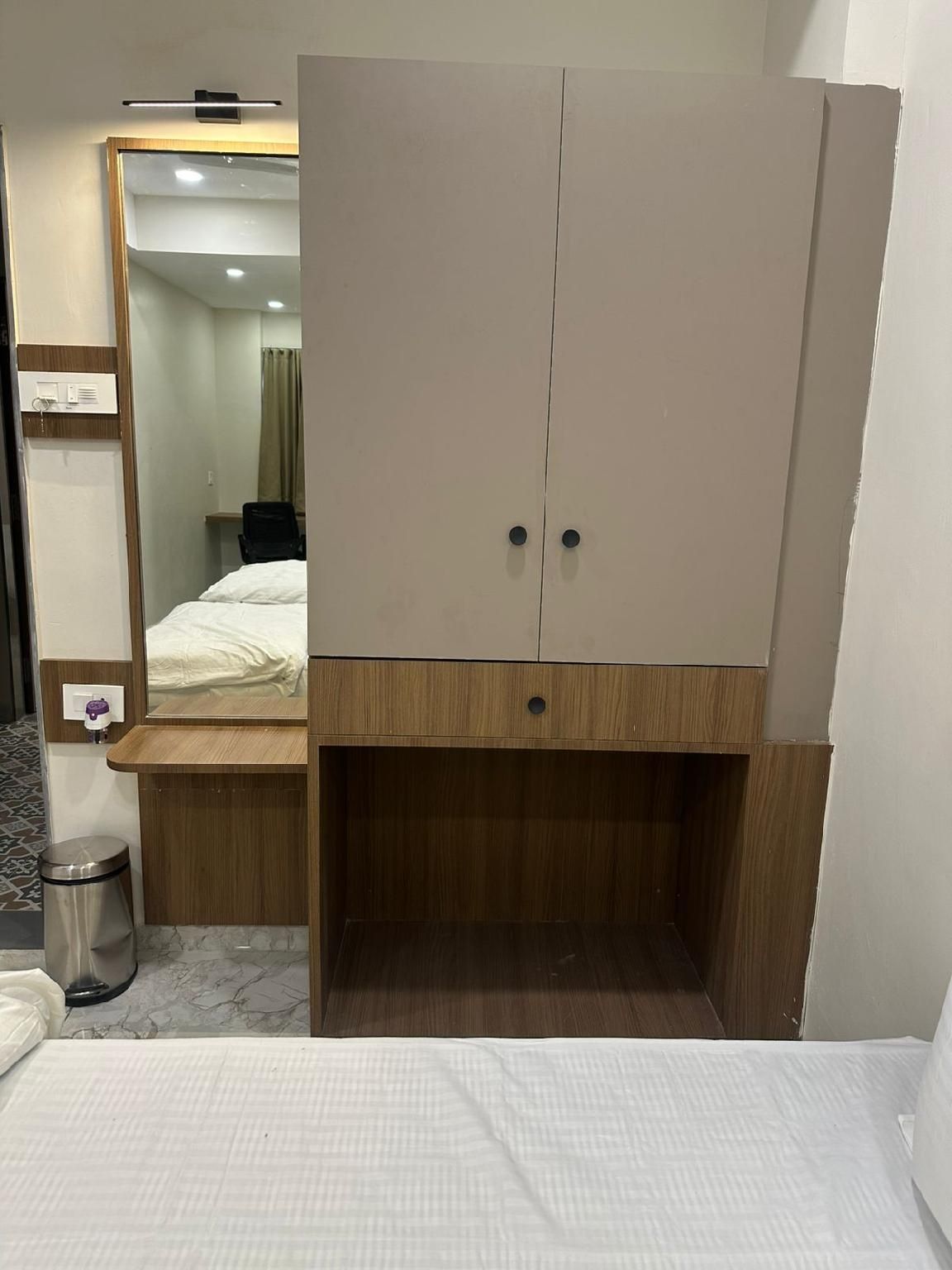 Hotel Fun n Food Double Executive 2