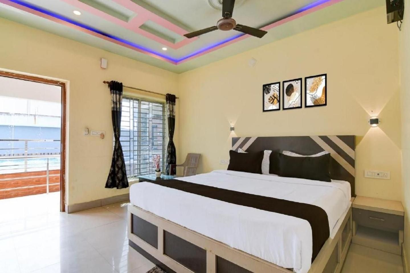 Sea Wander Beach Resort Pool View Cottage