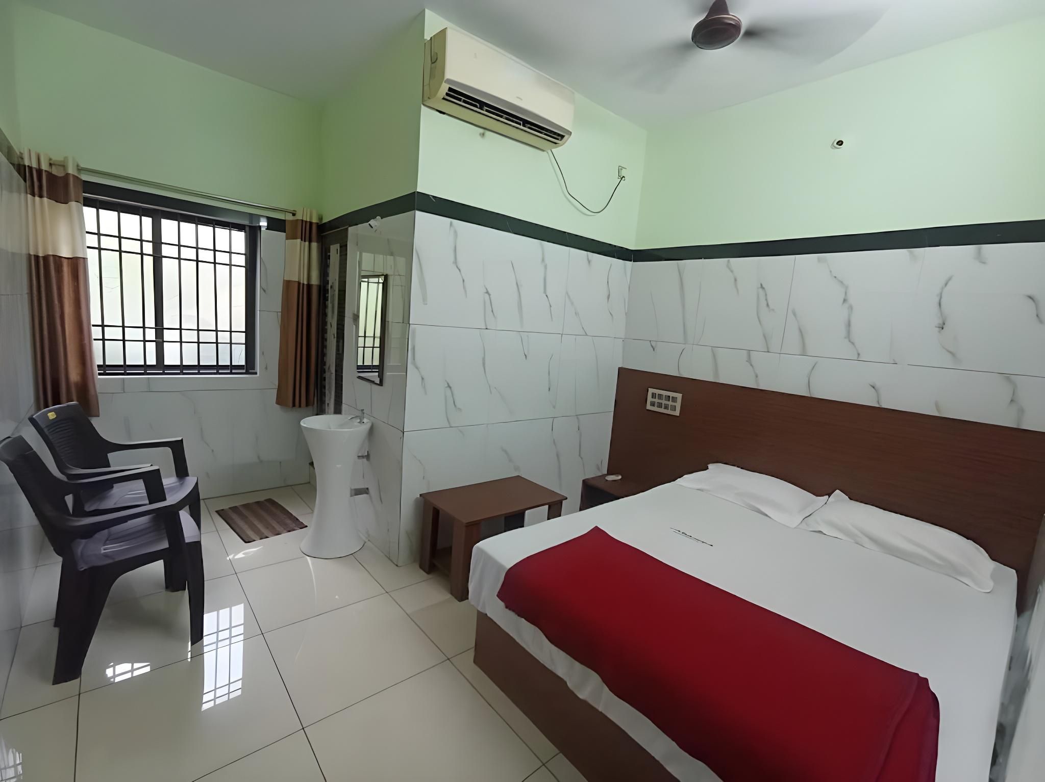 Kadamba Beach Guest House Murdeshwar Karnataka Double Room 2