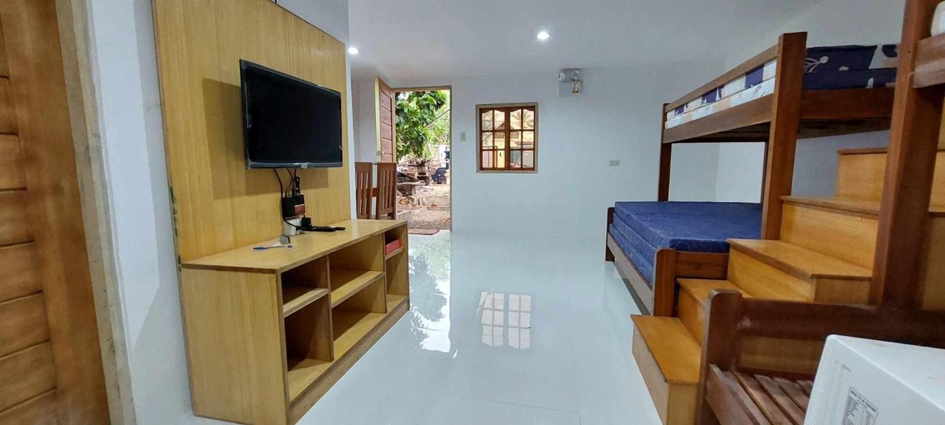 Libis Homestay Family Room 3