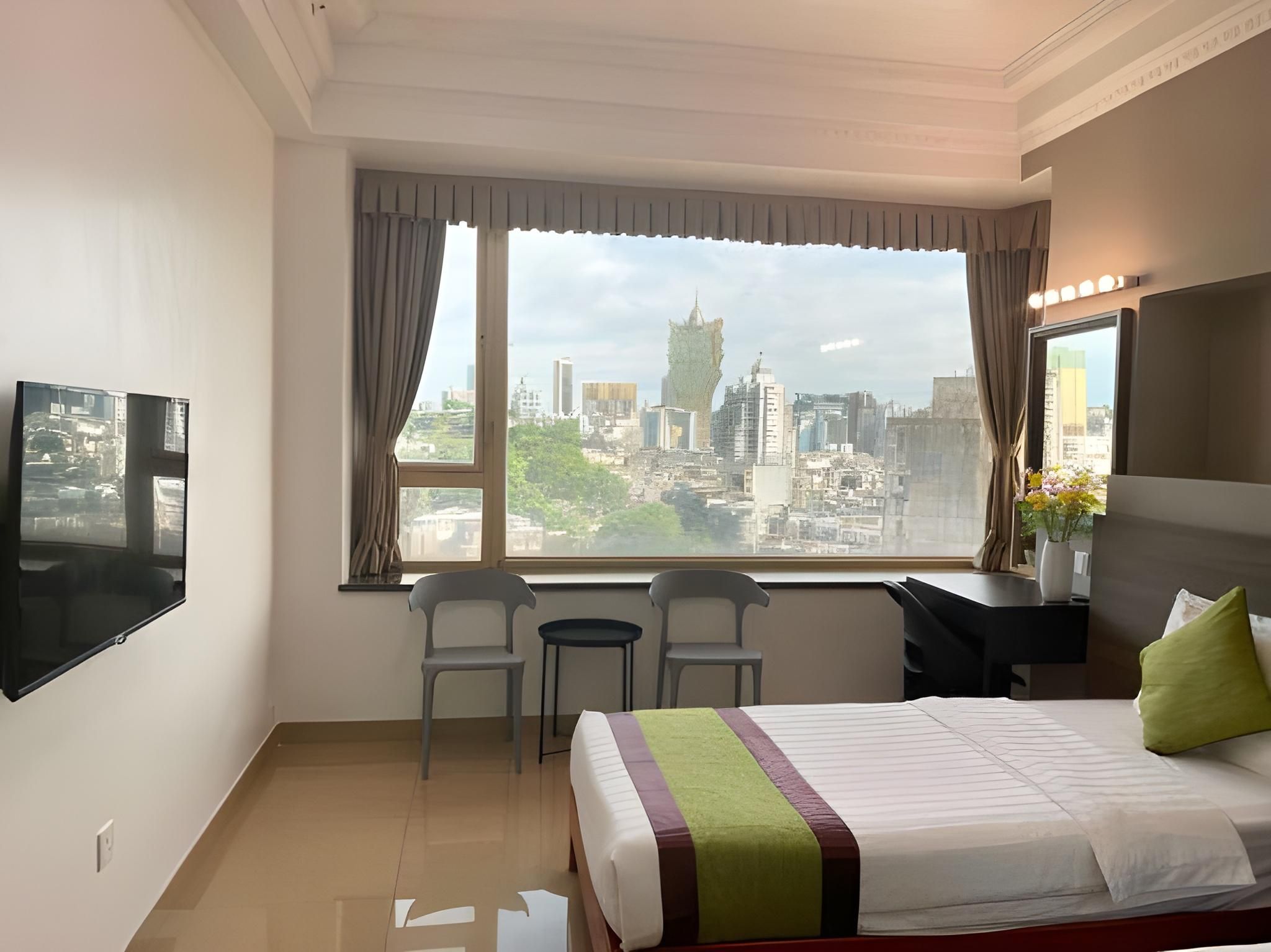 Grand Harbour Hotel City View Twin Room 2