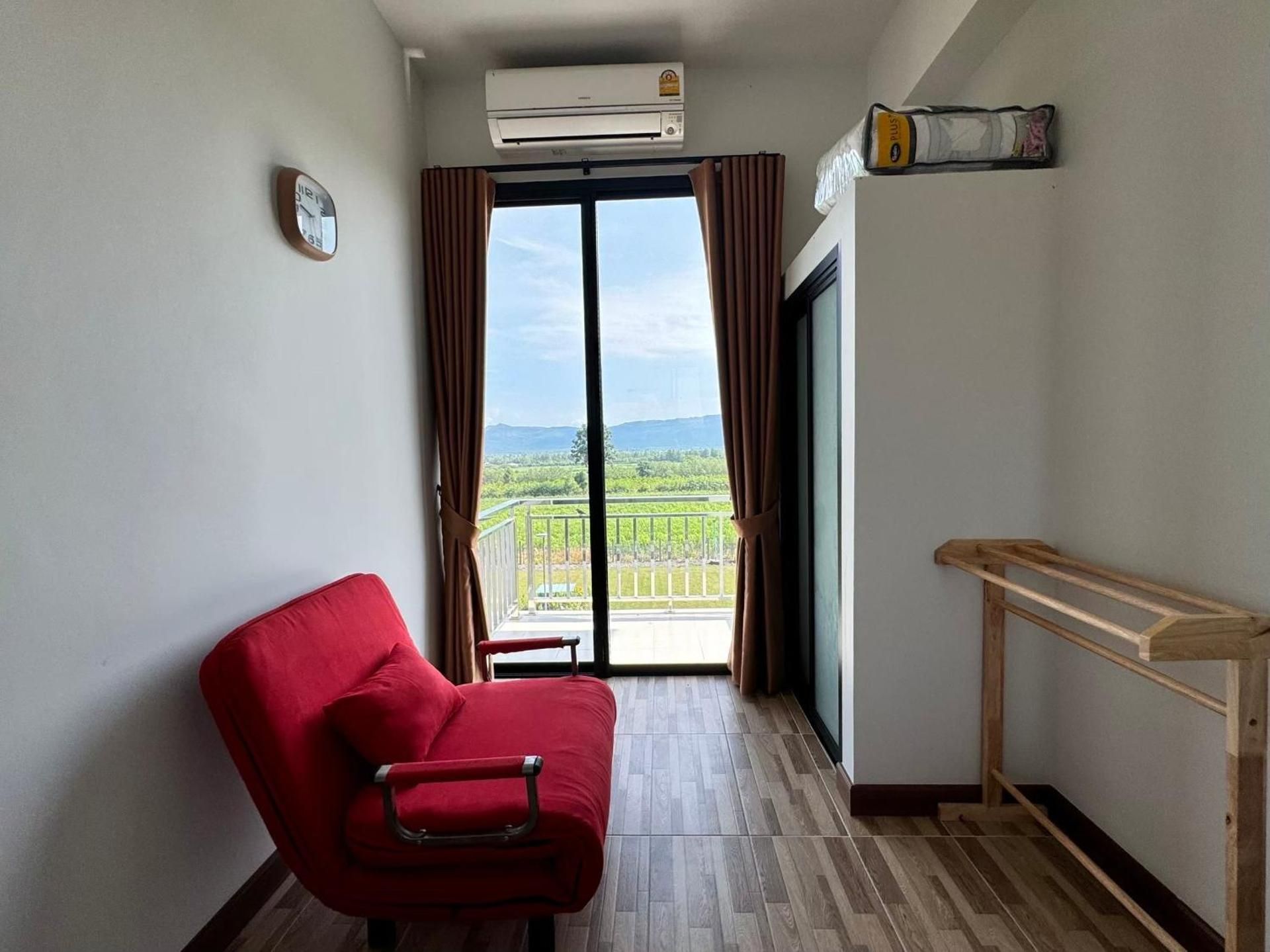 Light House Khao Yai Double Room with Balcony 10