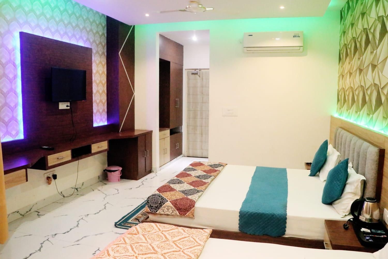 RBS Hotel & Restaurant 2 mint from Ram Janam Bhumi Triple Superior 3