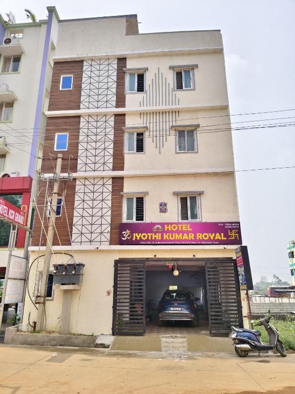 Hotel Jyothi Kumar Royal