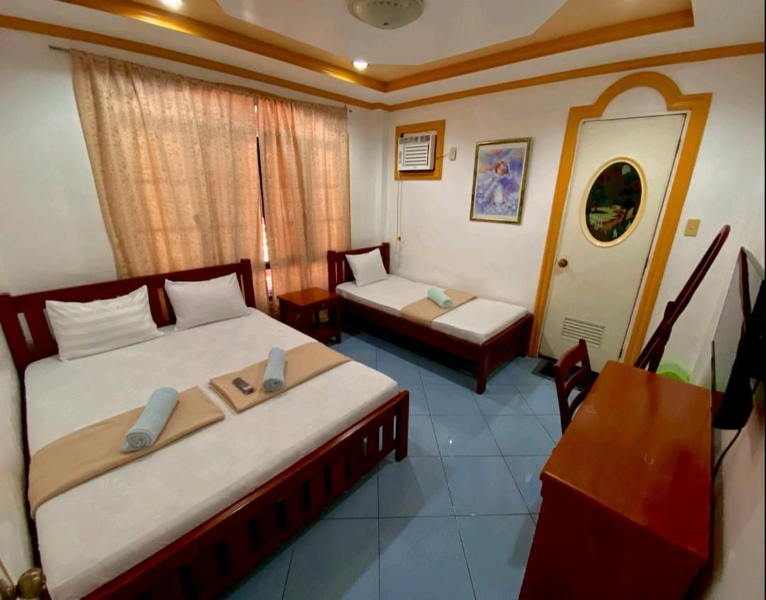 Triple Room with Private Bathroom