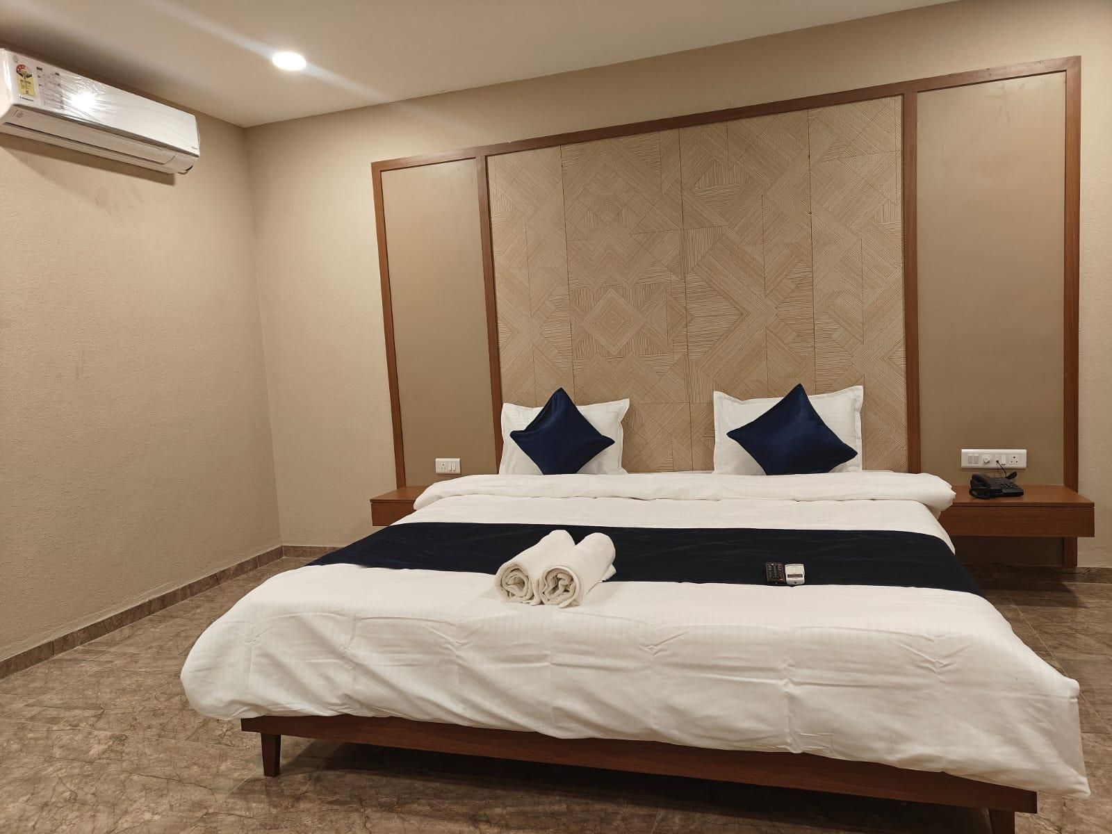 Hotel Vantara Residency Super Deluxe Room