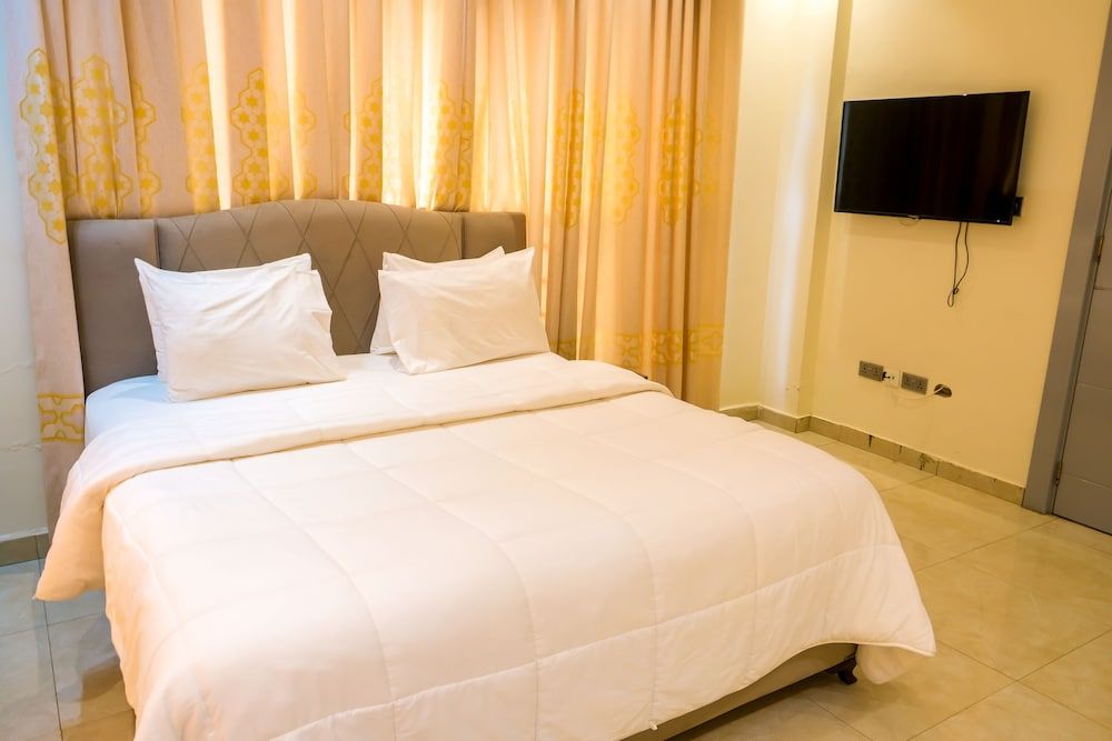 Steaman Heights Apartments Premium Apartment, 2 Bedrooms, Private Bathroom, Pool View