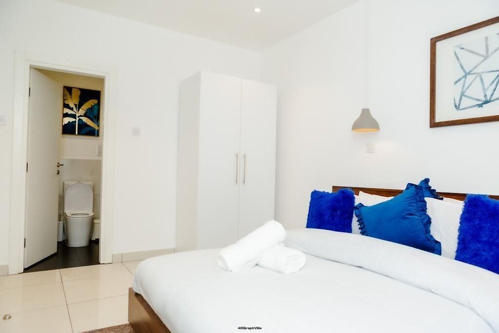 Ebs Legend Premium Suite Apartment, Balcony, Garden View 4