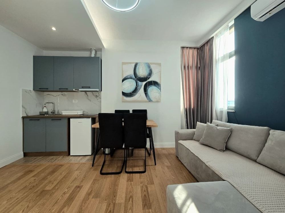 City Center SOLs Apartments Standard Apartment 55