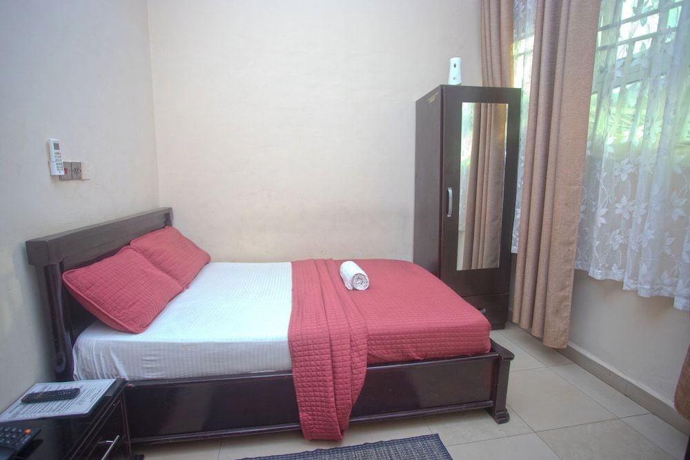 Labev Hotel Economy Double Room 2