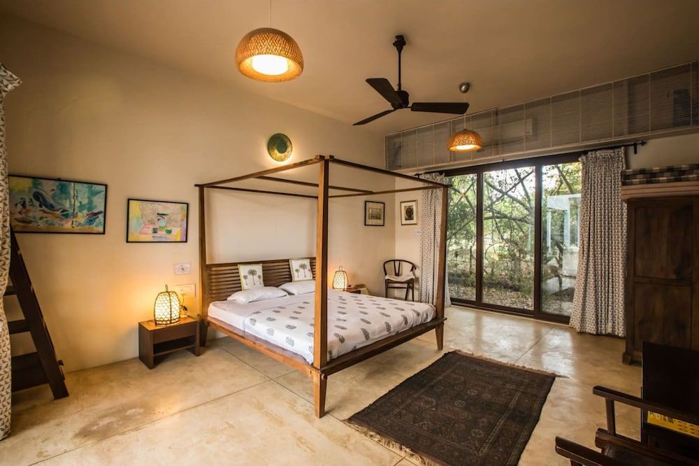 Frangipani by Hireavilla-5br Lux Estate in Alibaug