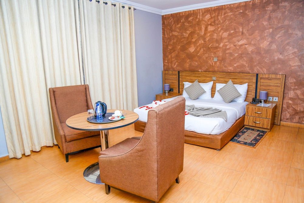 Midindi Hotel & Conference Center Standard Room, 1 Queen Bed 3