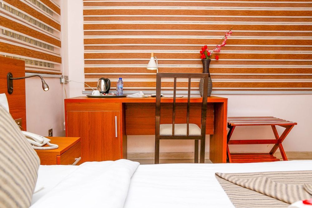 Midindi Hotel & Conference Center Standard Room, 1 Double Bed 6