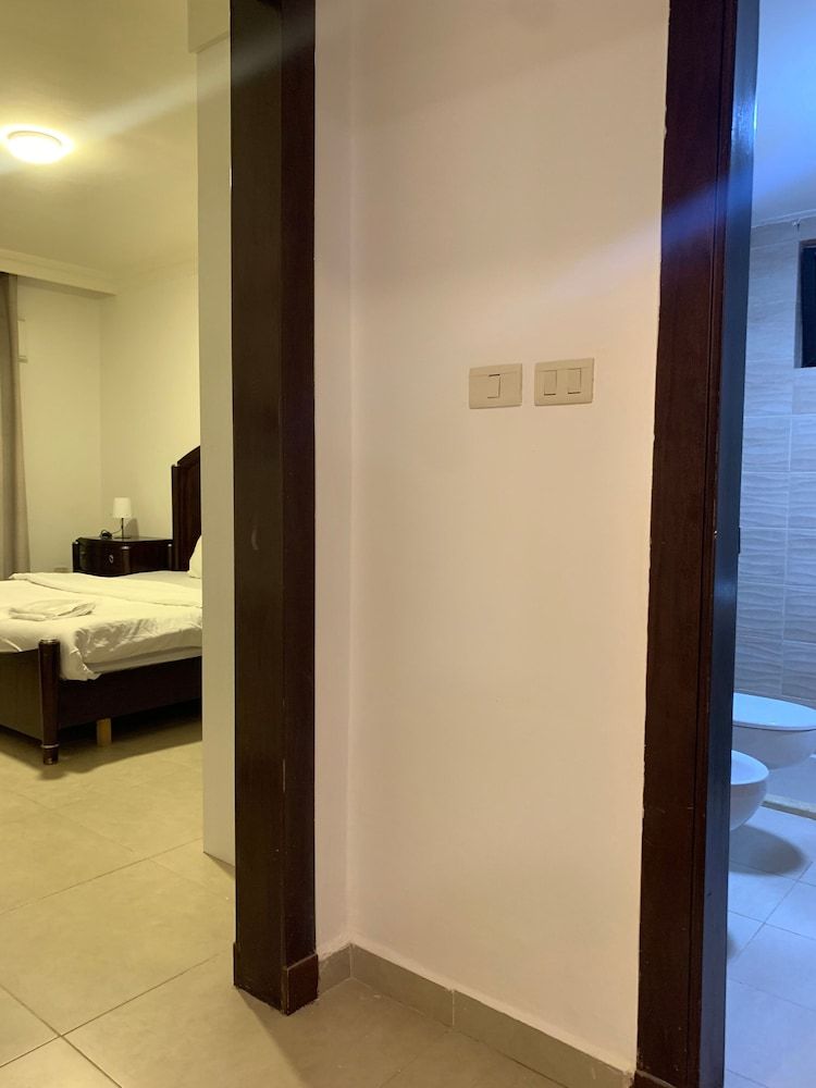 Luxurious 3 Bedroom Apartment in Heart of Amman Apartment, 3 Bedrooms, Accessible, Smoking 28