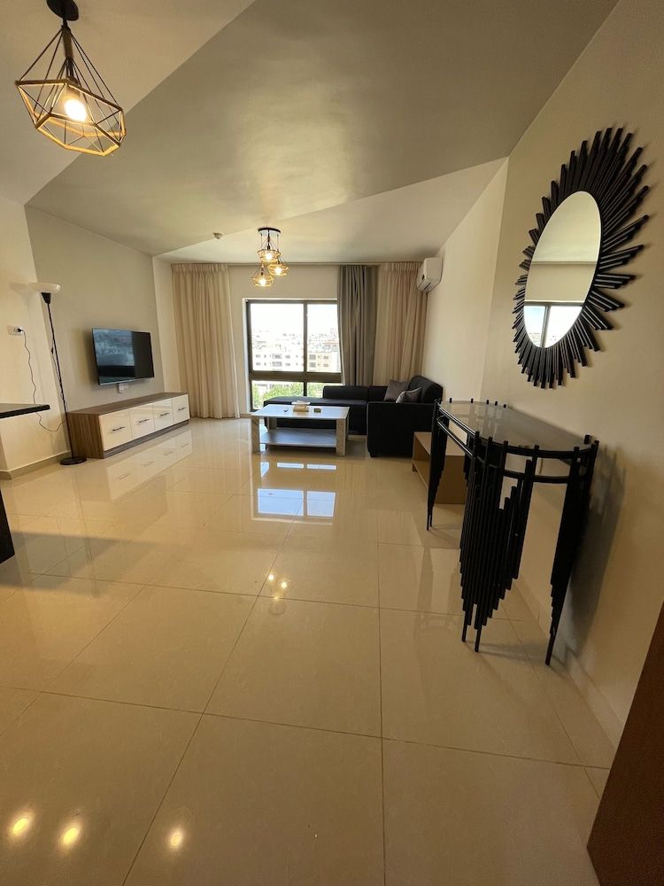 This Special Place Boasts an Unbeatable Location Apartment, 2 Bedrooms, Accessible, Smoking 21