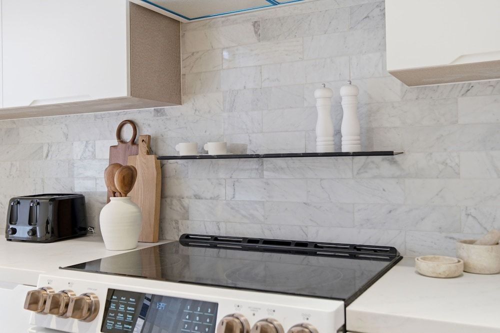 The Brick Hotel The Laneway 4