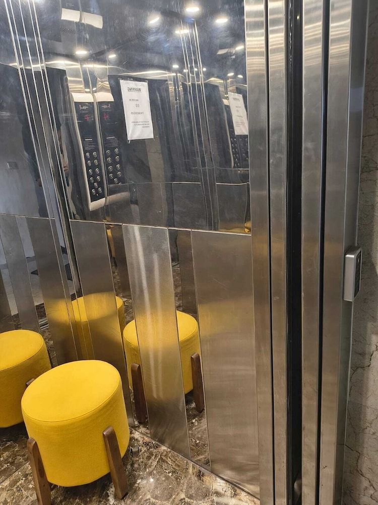Elevator