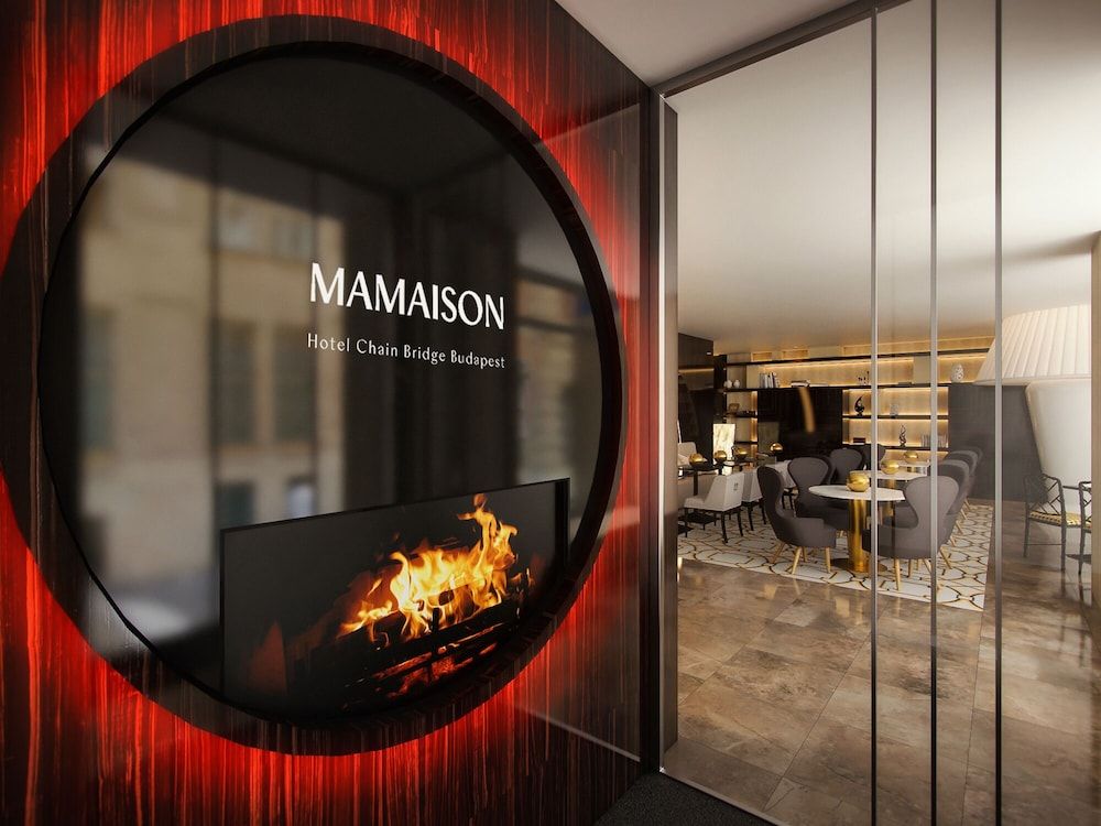 Mamaison Hotel Chain Bridge Budapest