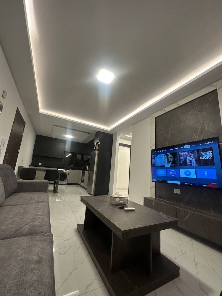 Cozy Rooftop Near Al Services 23 Apartment, 2 Bedrooms, Accessible, Smoking 17