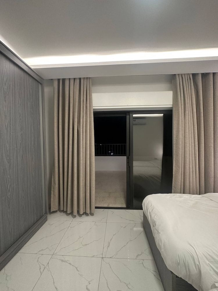 Cozy Rooftop Near Al Services 23 Apartment, 2 Bedrooms, Accessible, Smoking 14