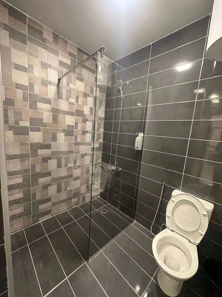 Cozy Rooftop Near Al Services 23 Apartment, 2 Bedrooms, Accessible, Smoking 11