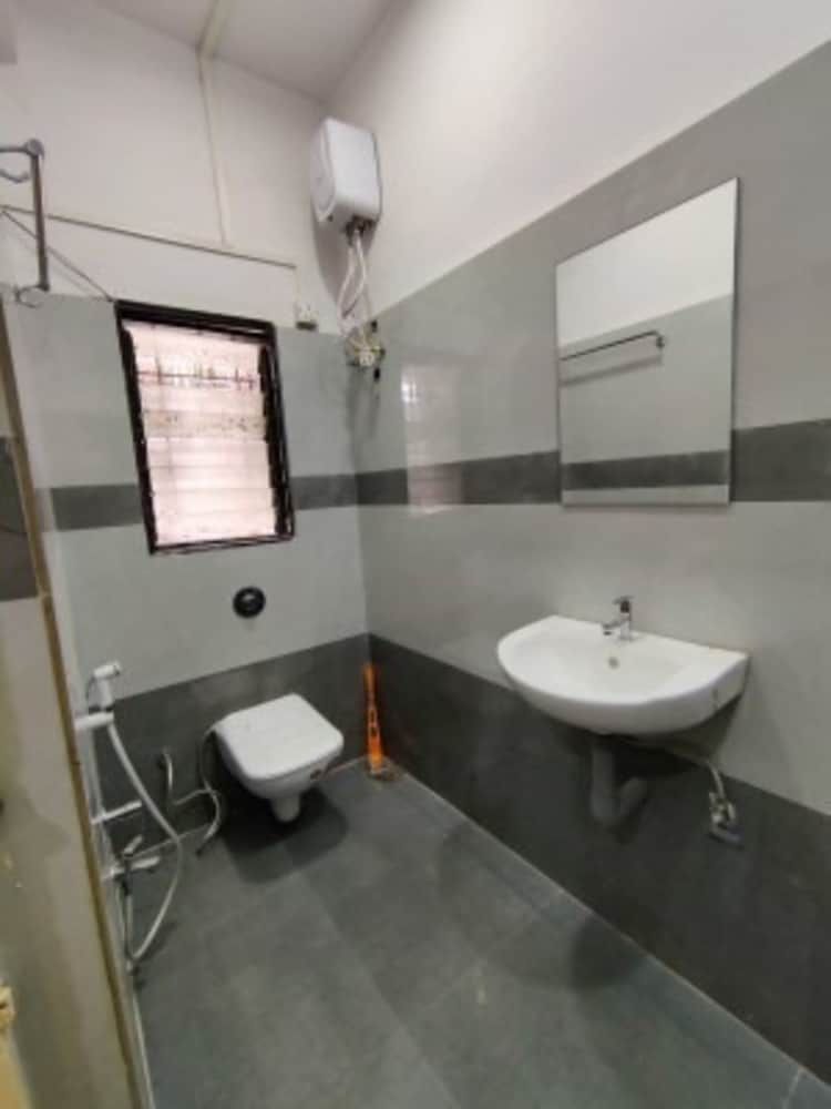 Hotel Medanta Inn