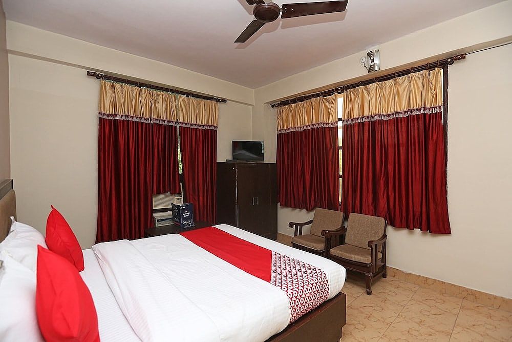 Udupi Residency Deluxe Suite 3