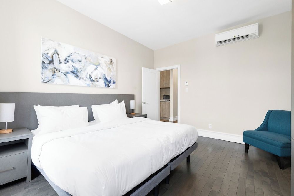 Plateau Prime Residence Deluxe Apartment 17