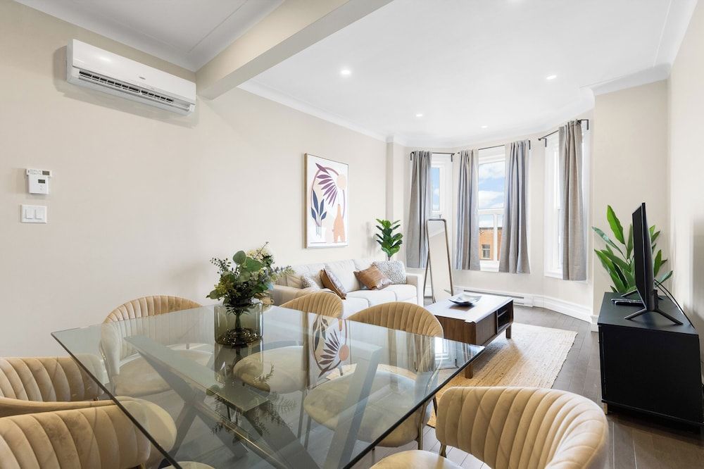 Plateau Prime Residence Deluxe Apartment 33