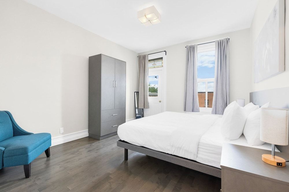 Plateau Prime Residence Deluxe Apartment 13