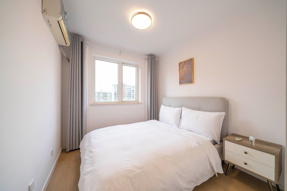 Tyms Family 3BR 2BA APT Superior Apartment, 3 Bedrooms, Kitchen, City View 9