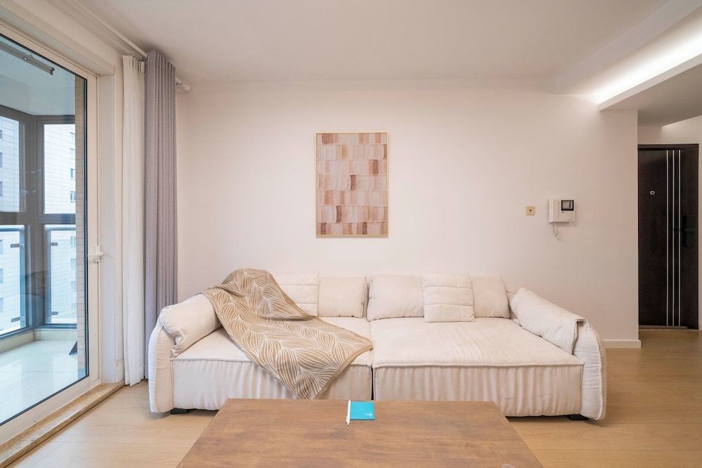 Tyms Family 3BR 2BA APT Superior Apartment, 3 Bedrooms, Kitchen, City View 23