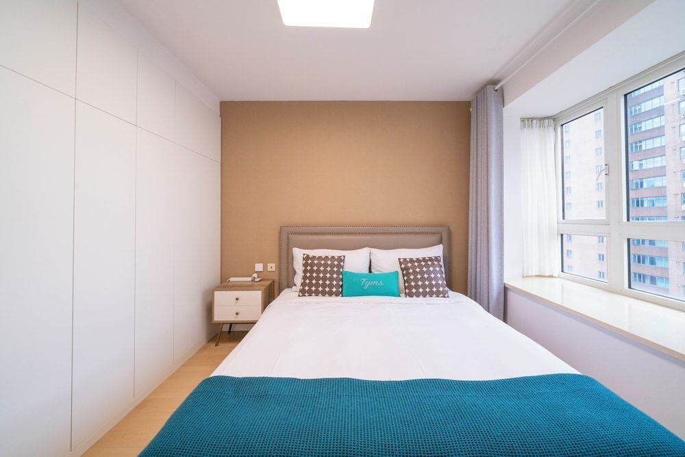Tyms Family 3BR 2BA APT Superior Apartment, 3 Bedrooms, Kitchen, City View 3