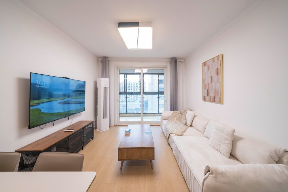 Tyms Family 3BR 2BA APT Superior Apartment, 3 Bedrooms, Kitchen, City View 24
