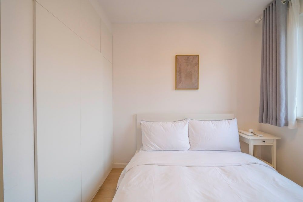 Tyms Family 3BR 2BA APT Superior Apartment, 3 Bedrooms, Kitchen, City View 13